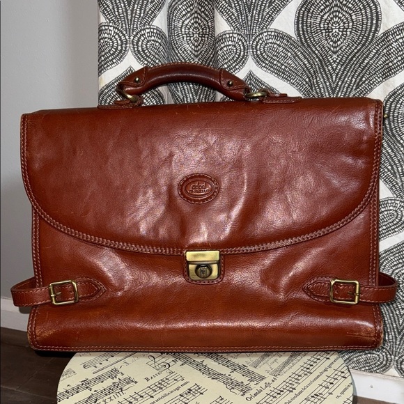 Adpel Other - Adpel Vintage Distressed Cognac Brown Leather Briefcase